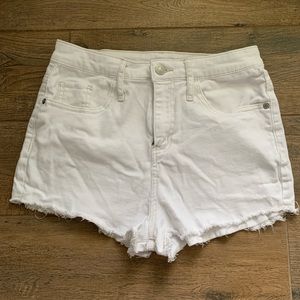 White jean short
